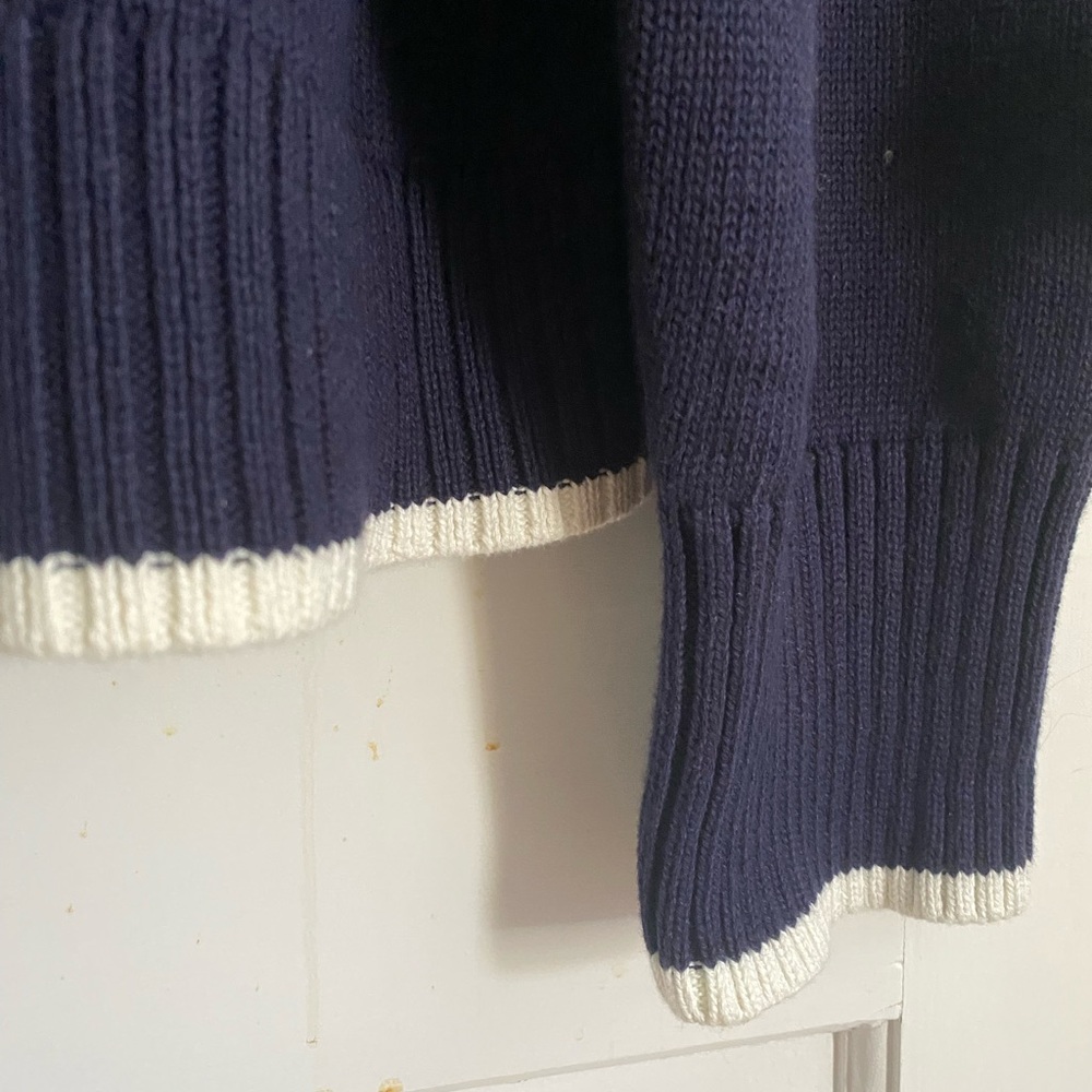 GAP Dark Blue Sweater with Flag Design - Picture 2 of 3